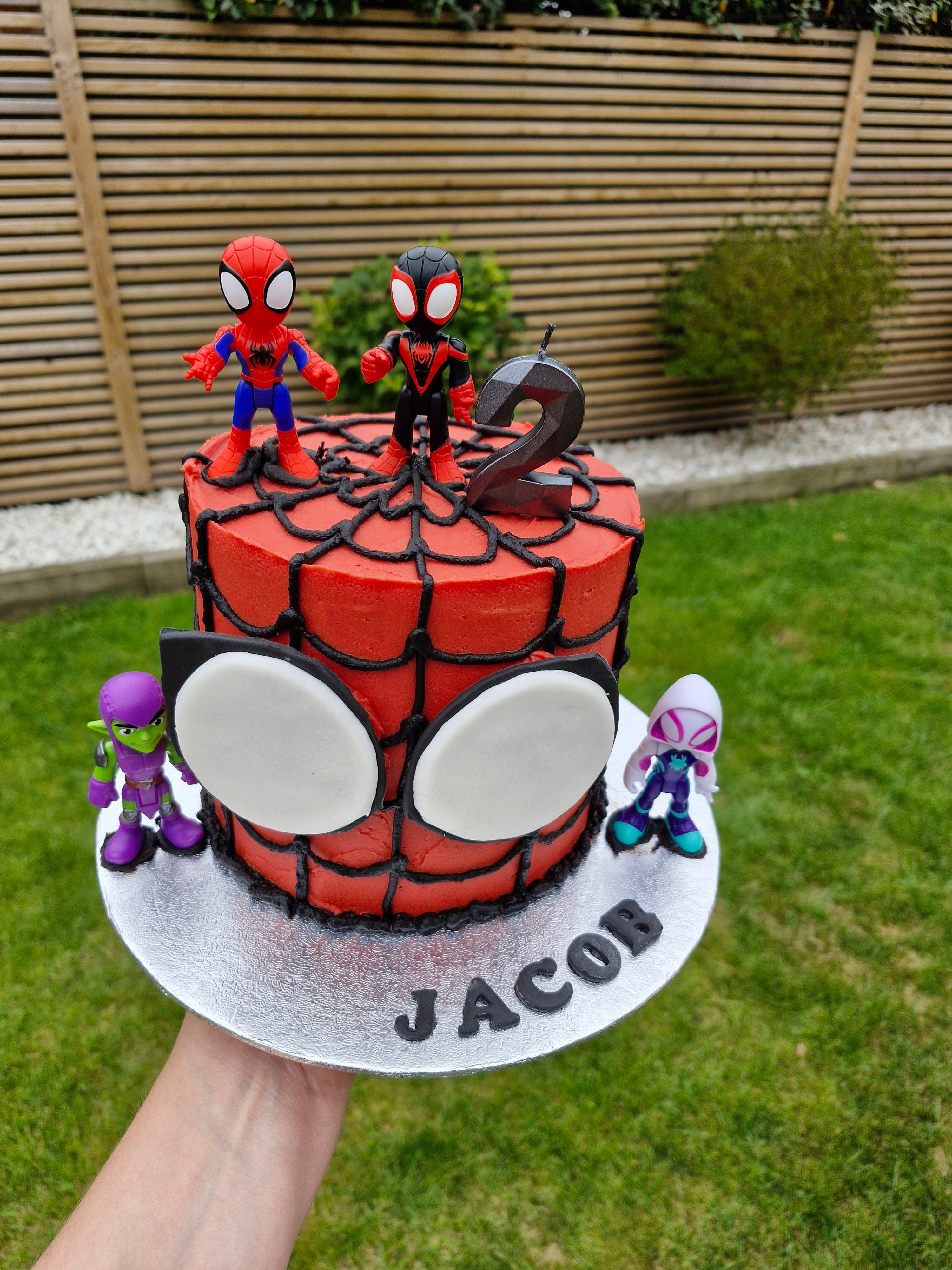Occasion cake 2