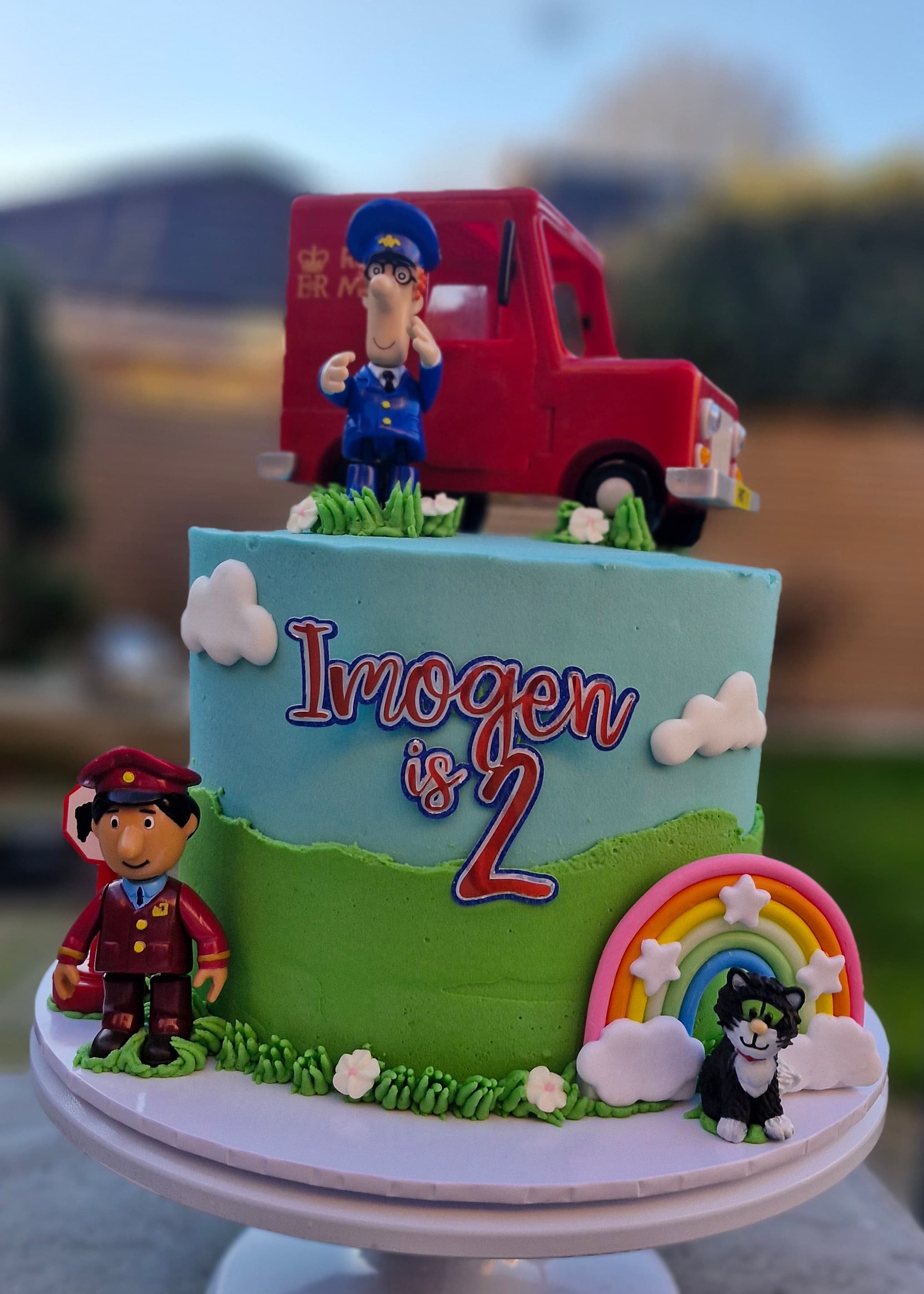 Occasion cake 9