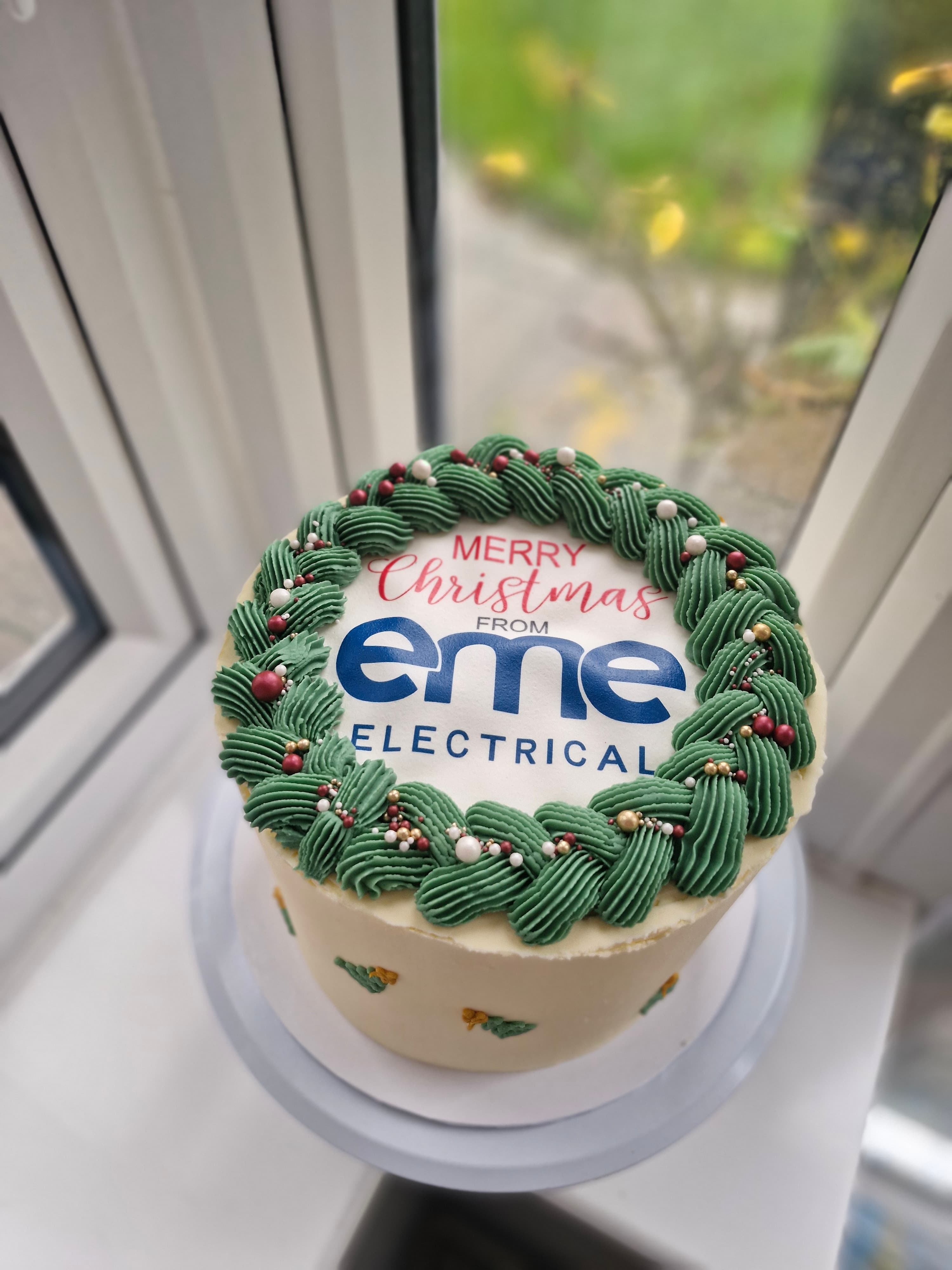 Corporate cake creation 3