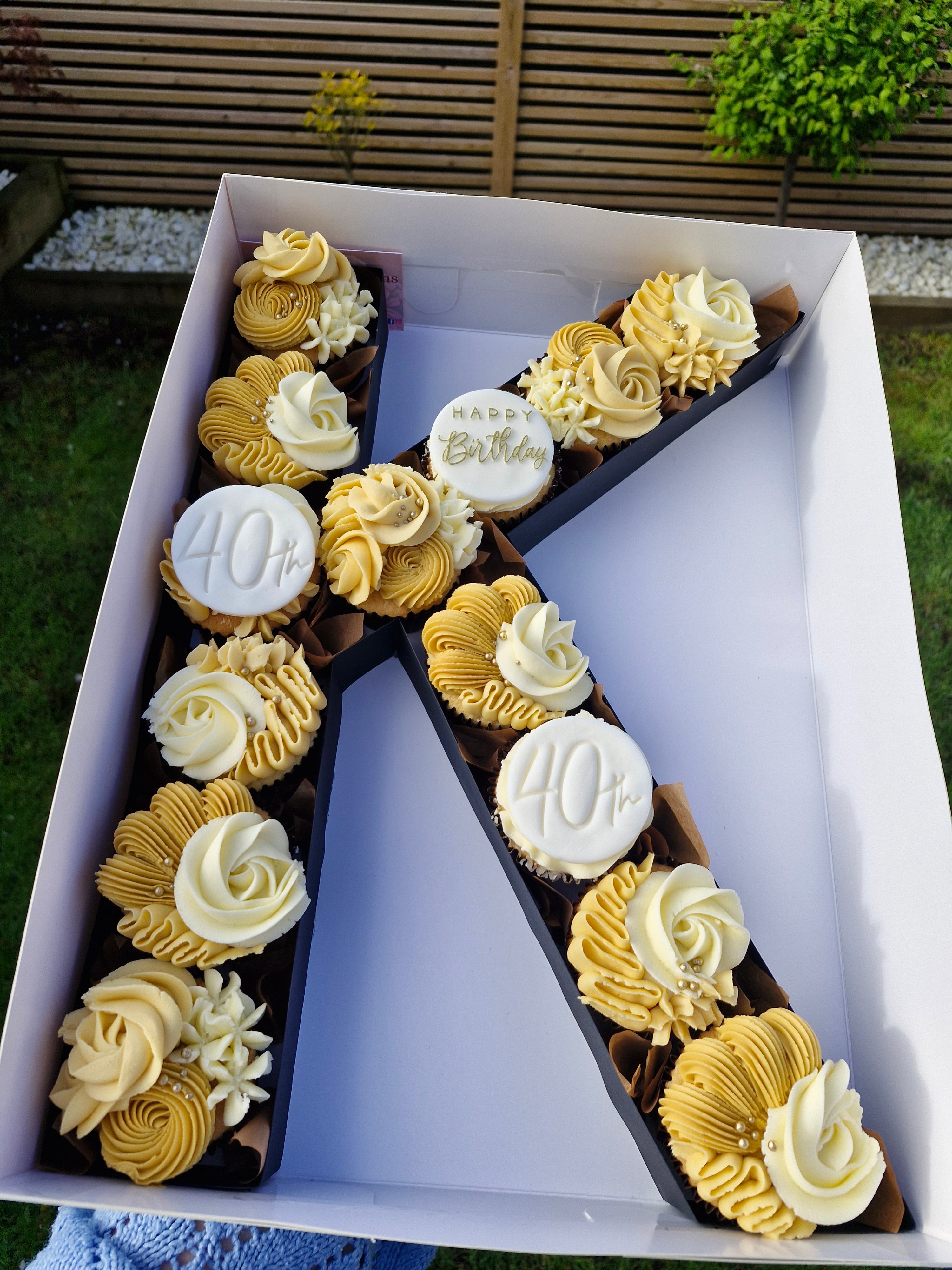 Cupcake bouquet details